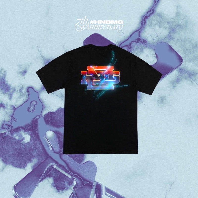 HNBMG 7TH ANNIVERSARY MAIN LOGO T-SHIRT/ BLACK