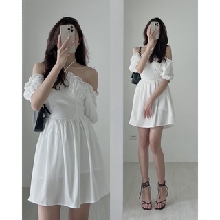 V6891 Váy trễ vai cổ yếm Audrey