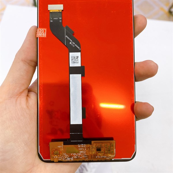 Màn hình Xiaomi Mi 8 Lite zin hiển thị đẹp đã TEST OK có bảo hành
