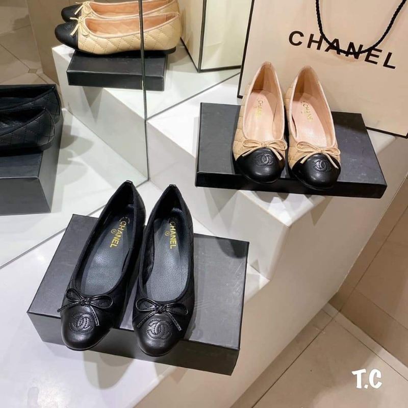 BỆT BÚP BÊ CHA.NEL