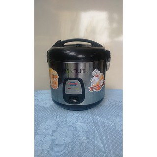 Nồi cơm điện Sunhouse 1.8 lít SHD 18S