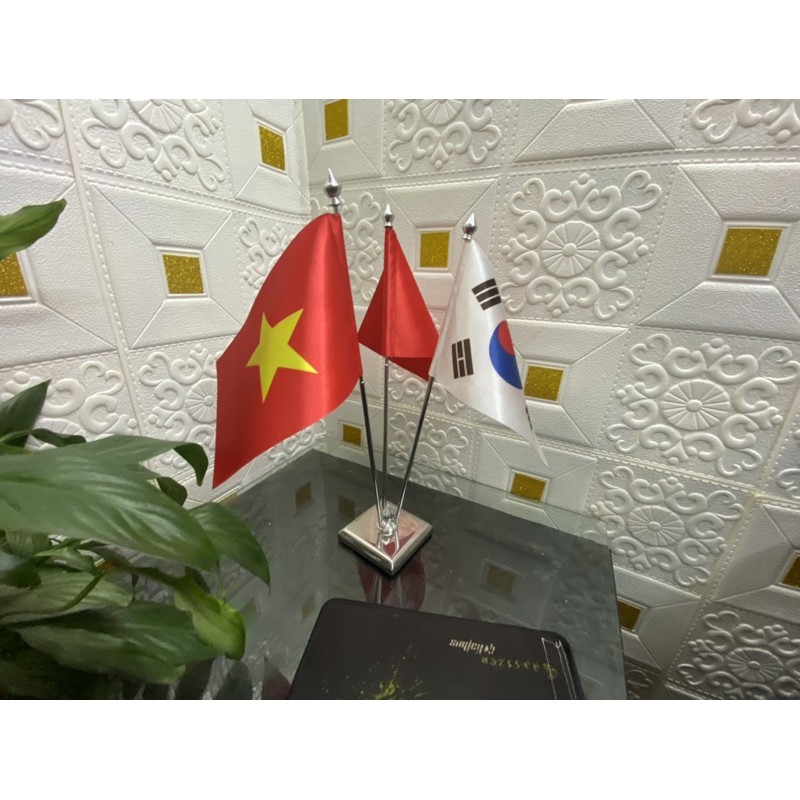 cờ để bàn làm việc