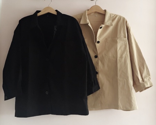 Áo khoác kaki nút đen tay phồng