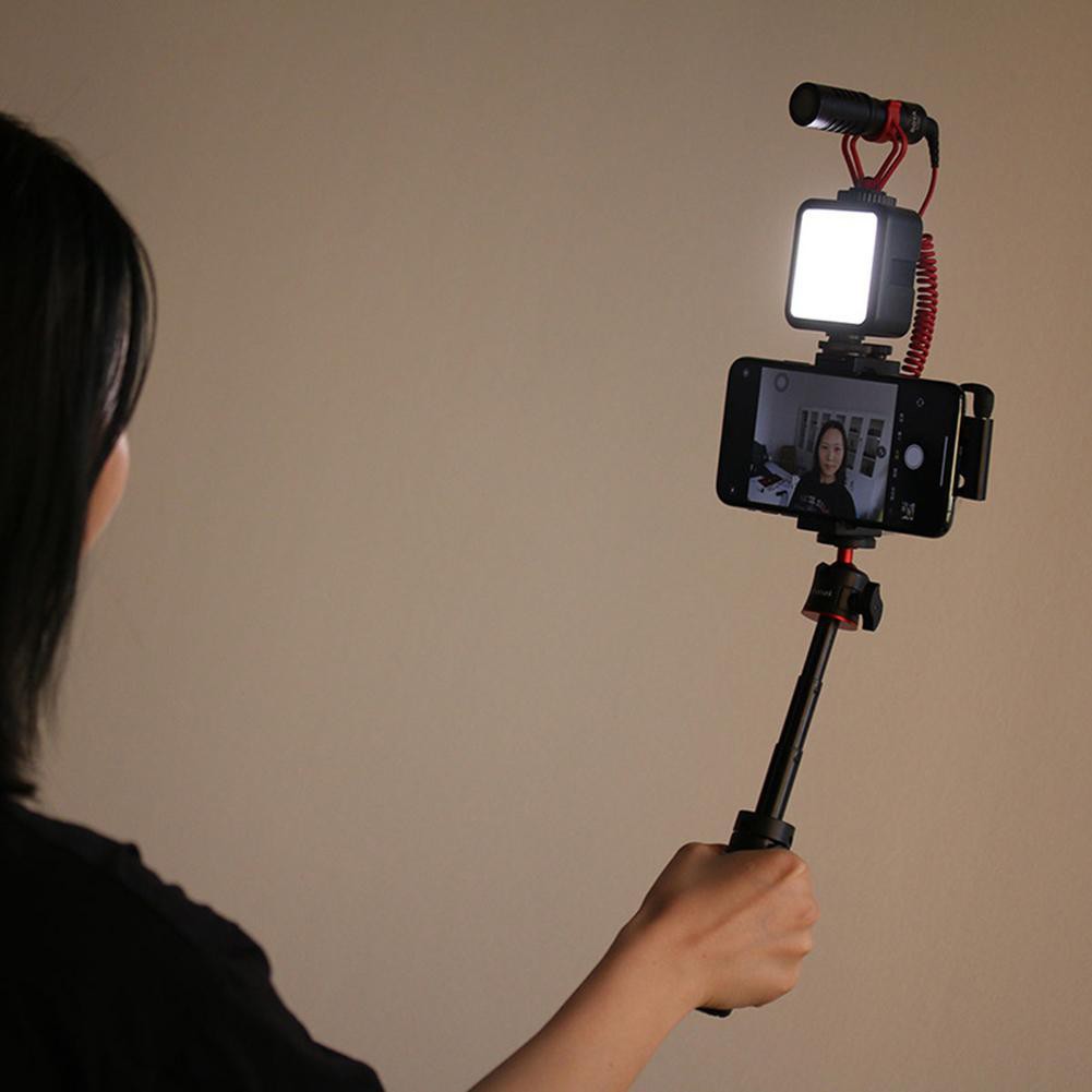 Ulanzi VL49 Mini LED Video Light - Đèn hỗ trợ quay video Vlog.