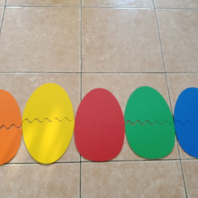 Trứng khủng long, giáo cụ dạy học.