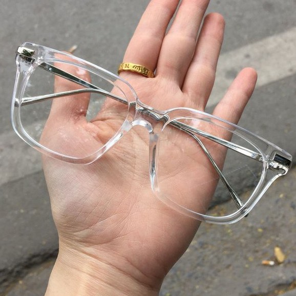 Gọng kính siêu hót phong cách hàn quốc