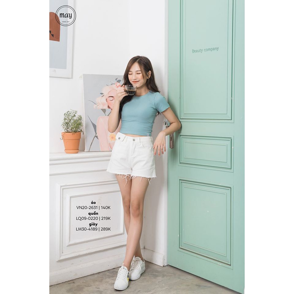 Áo crotop gân cổ tròn