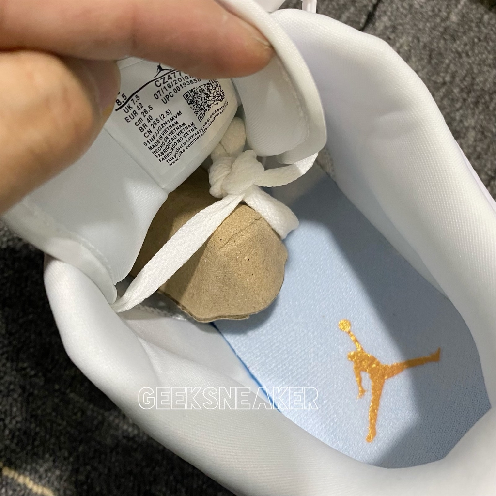 [GeekSneakerZone] Giày Jordan 1 Low Metallic Gold - Trắng / Vàng