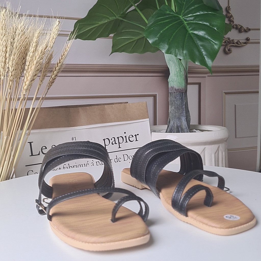 Sandal nữ đề bằng quai chéo xỏ ngón phong cách hiện đại đi chơi đi biển