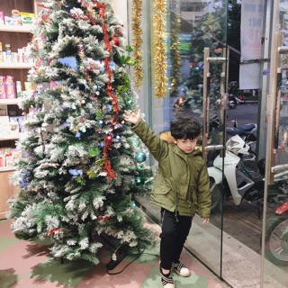 Áo parkar cho dương thị linh