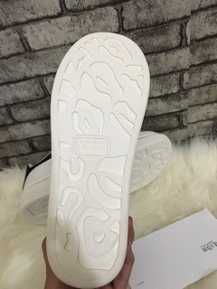 Giày mcqueen