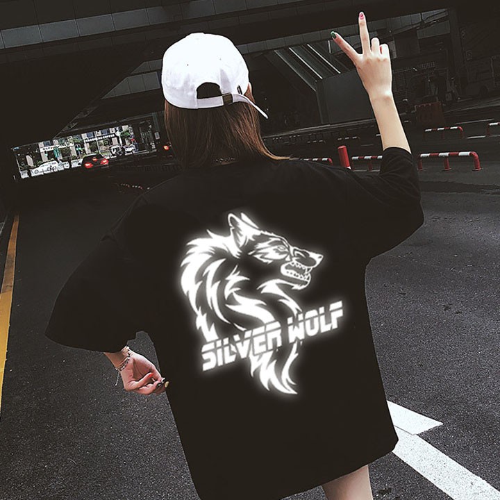 Áo thun phản quang tay lỡ nam nữ Sói Bạc
