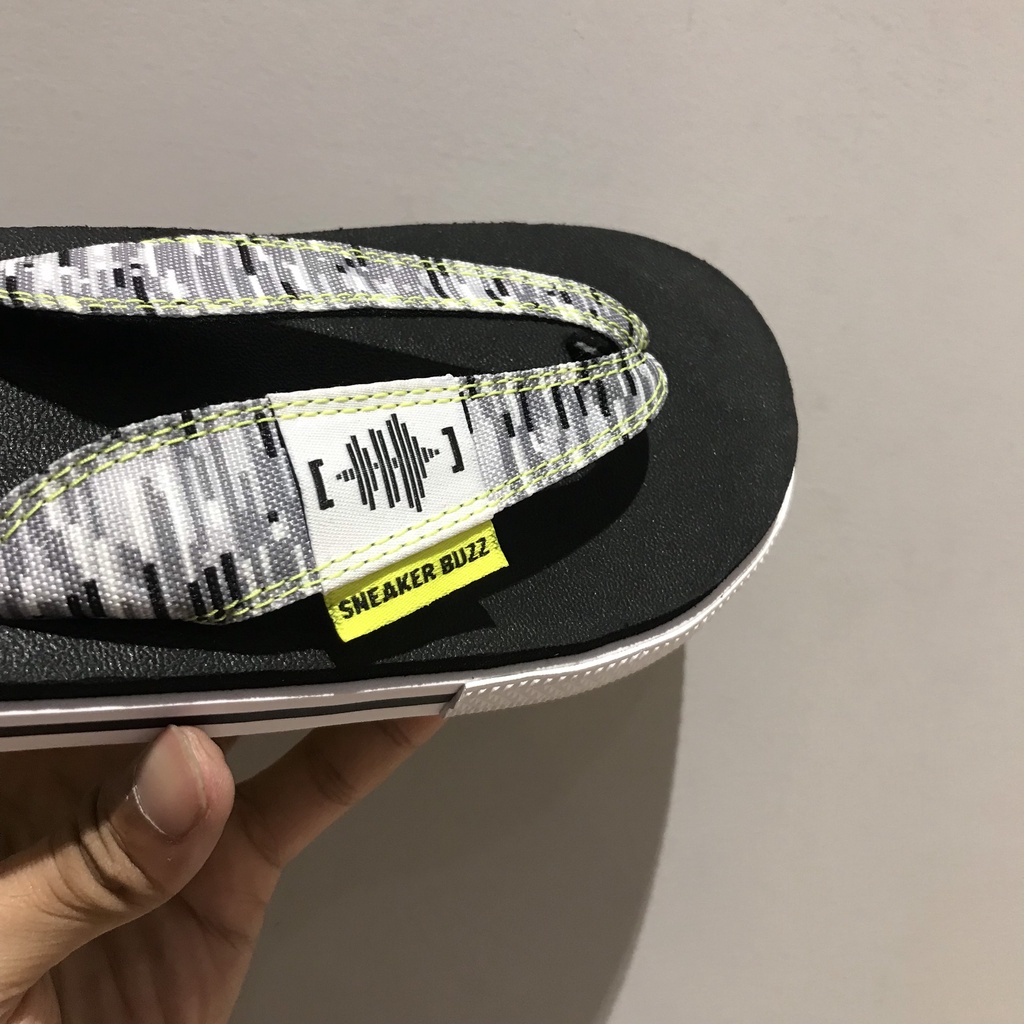 Dép Sneaker Buzz xỏ ngón đen xám họa tiết chính hãng 1SB0002