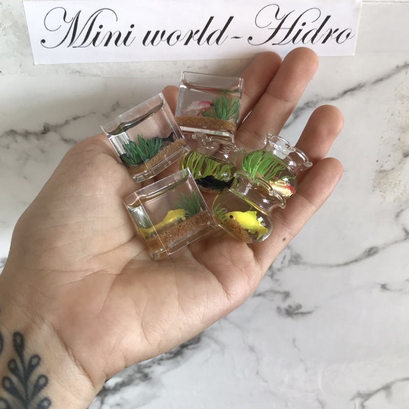 Mô hình bể cá mini tí hon dùng cho trang trí nhà búp bê tỉ lệ 1/8 1/12