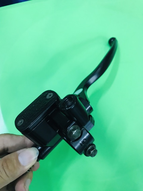 CL TAY THẮNG ĐĨA HEO DẦU TRÊN SIRIUS YA