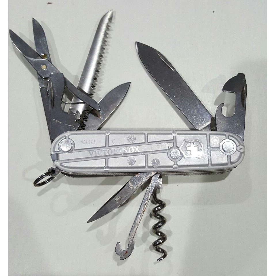 Dao đa năng Victorinox Huntsman silvertech