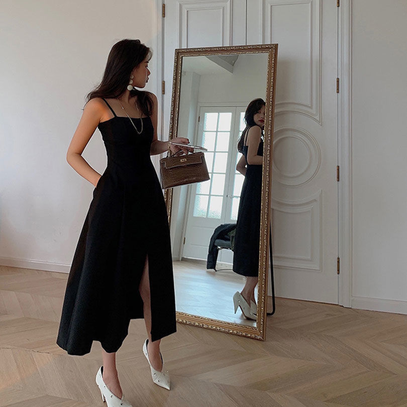 Váy Yếm Dáng Dài Màu Đen Thiết Kế Đơn Giản Trẻ Trung Hợp Thời Trang | BigBuy360 - bigbuy360.vn