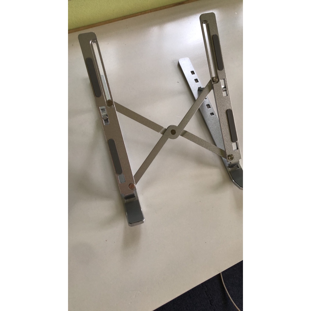[VIDEO THẬT ] Giá đỡ laptop N3 stand nhôm hỗ trợ tản nhiệt có thể gấp gọn chỉnh độ cao để laptop ipad macbook N3 D1 TK31 | BigBuy360 - bigbuy360.vn