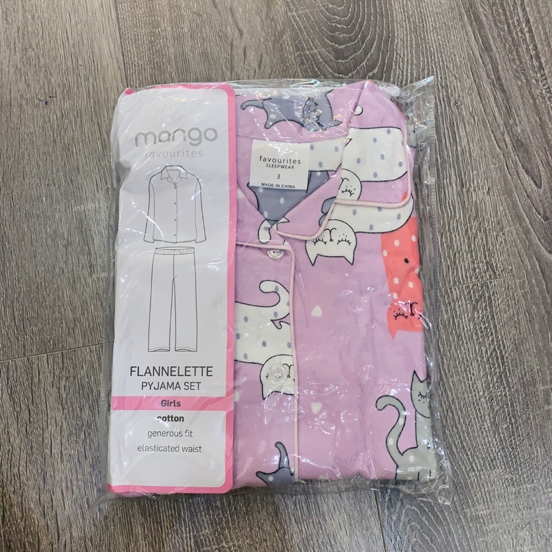 Bộ pyjama xuất dư xịn 1