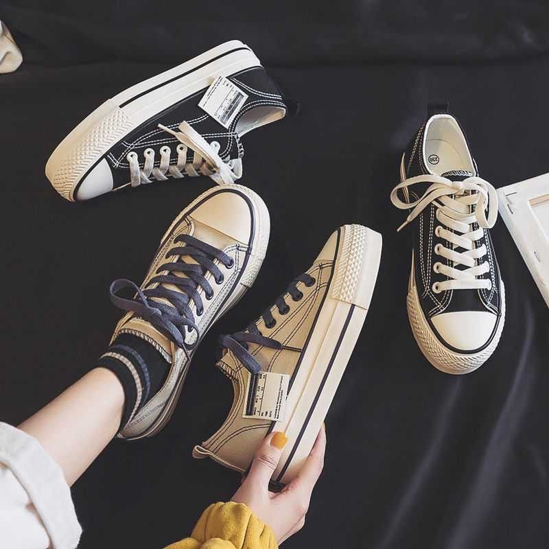 Giày thể thao nữ 2 màu cổ thấp Chuck vá mác DASAA hotrend