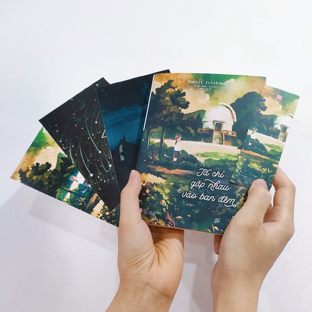 Sách Ta Chỉ Gặp Nhau Vào Ban Đêm - Tặng Kèm 1 Bookmark + 03 Postcard (10x15 cm)