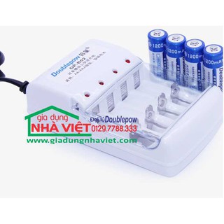 Combo 4 pin sạc aa 1200mah và sạc đa năng doublepow dp-b02