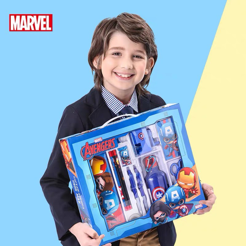 Bộ đồ dùng học tập Disney với hai mẫu Frozen Elsa và The Avenger Marvel 13 chi tiết - Quà tặng cho bé-hộp bút