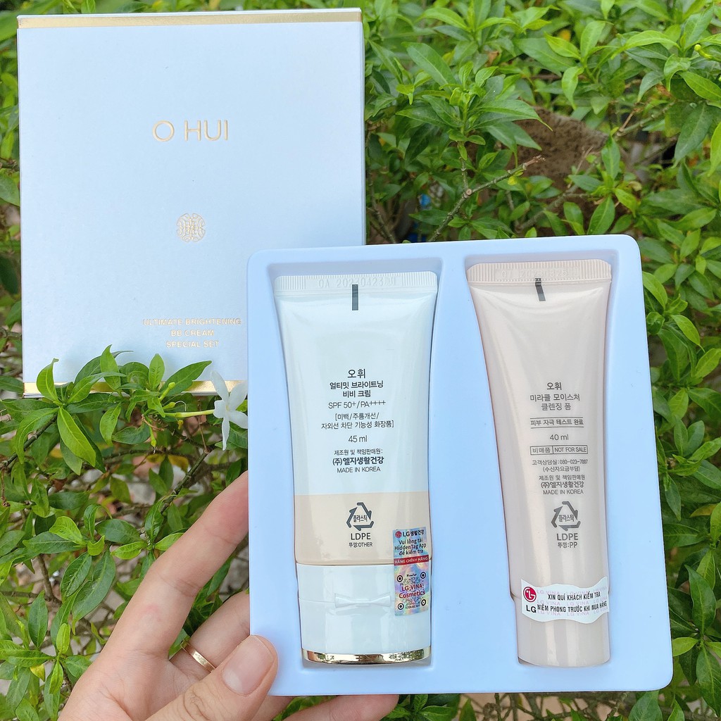 Set kem nền BB OHUI Ultimate Britening SPF50+/PA++++ 45ml - Hàng chính hãng LG có tem