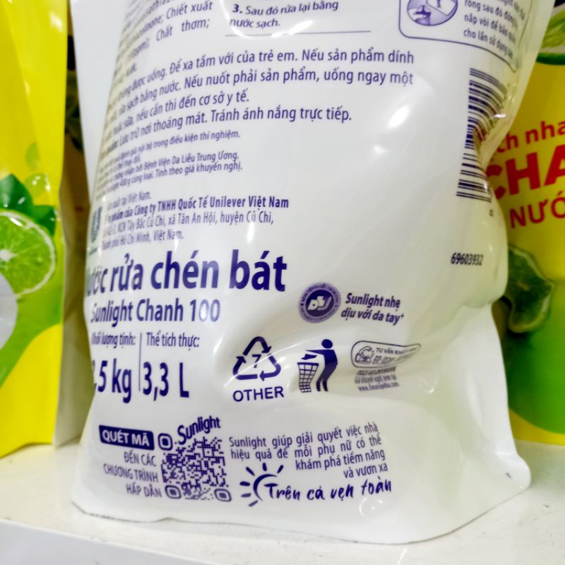 Nước rửa chén Sunlight túi vòi 3.5kg hương chanh tự nhiên sạc nhanh, xả bọt nhanh