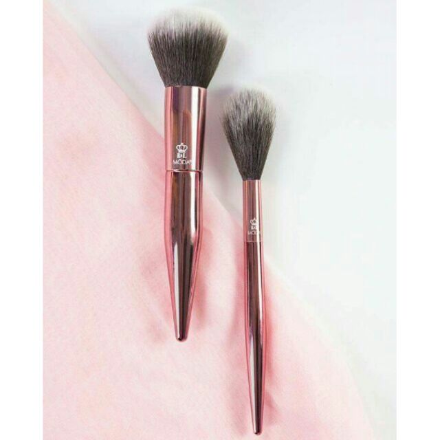 Tách set cọ phấn phủ và highlight Moda