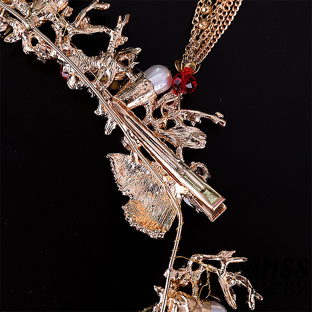 Bộ trang sức gồm cài tóc 2 trâm cài và đôi bông tai bằng hợp kim hình hoa lá đính đá xinh xắn cho nữ