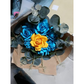 Bó hoa hồng bằng giấy handmade