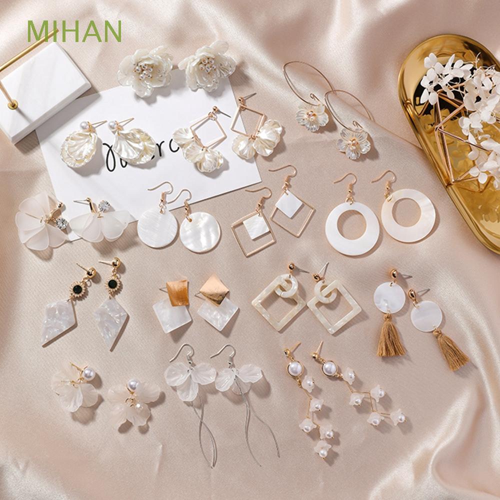 Khuyên tai hoa trong suốt thiết kế thanh lịch cho phái nữ