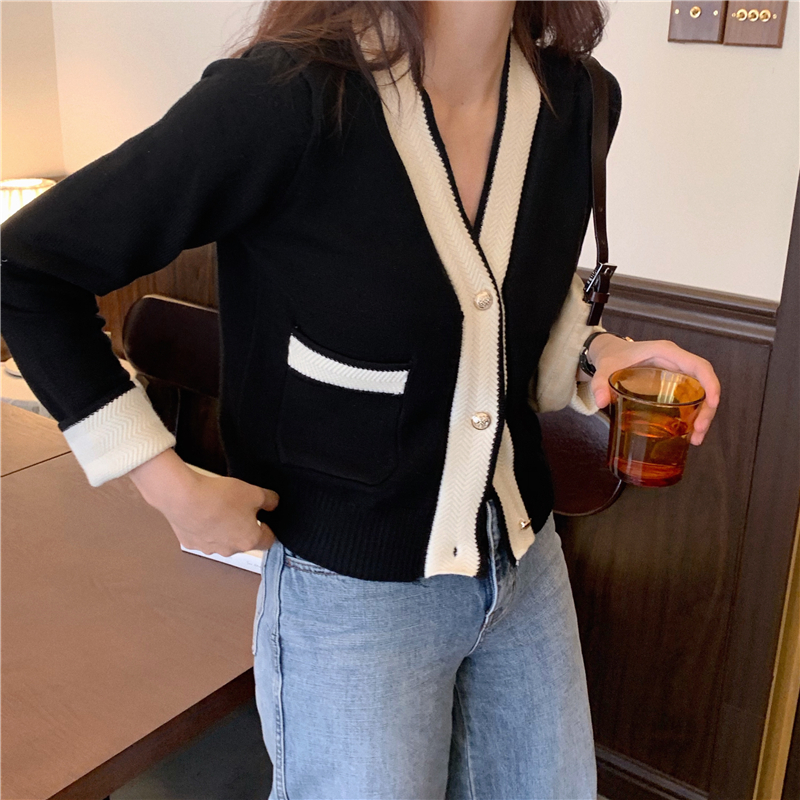 Áo Khoác Cardigan Dệt Kim Cổ Tim Xinh Xắn Dành Cho Nữ