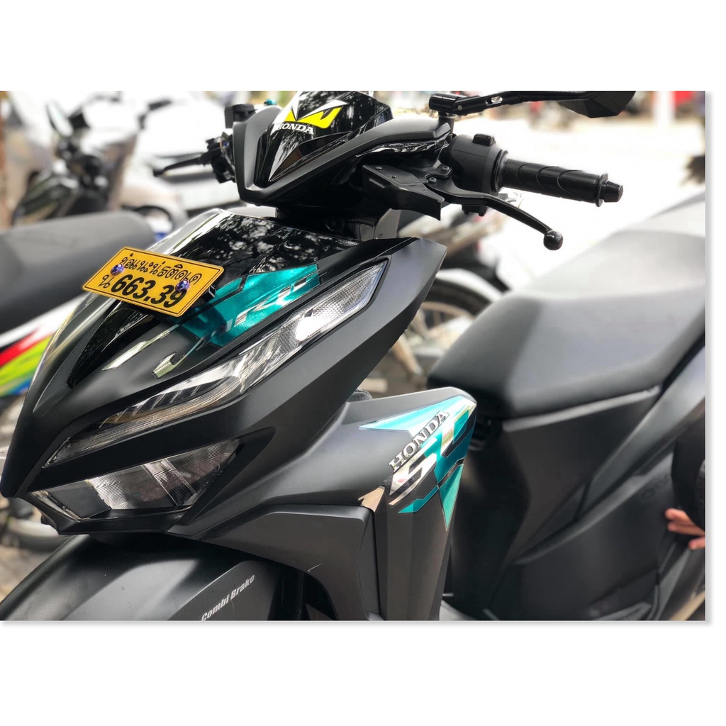 ( Quí khách vui lòng mang ra tiệm cho thợ dán ) Tem vario 150 indo chất liệu Crom cao cấp