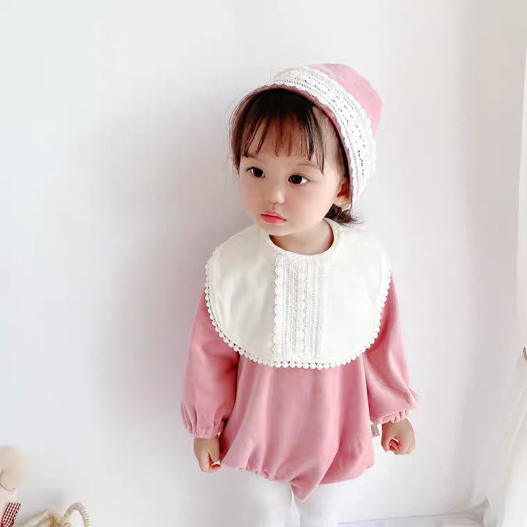 Body Cho Bé Gái Tặng Kèm Mũ Vải Nhung Xinh Xắn
