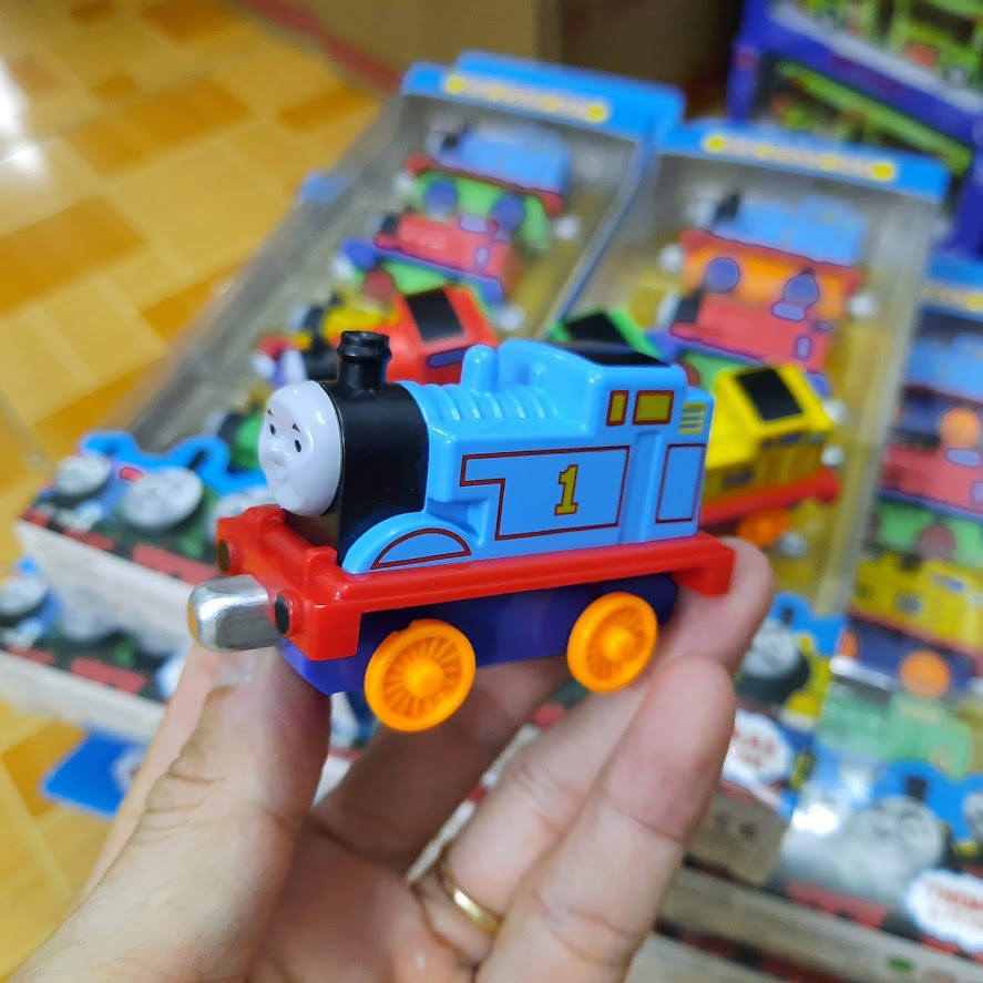 Bộ xe mô hình tàu hỏa Thomas mini bằng hợp kim gồm 4 xe