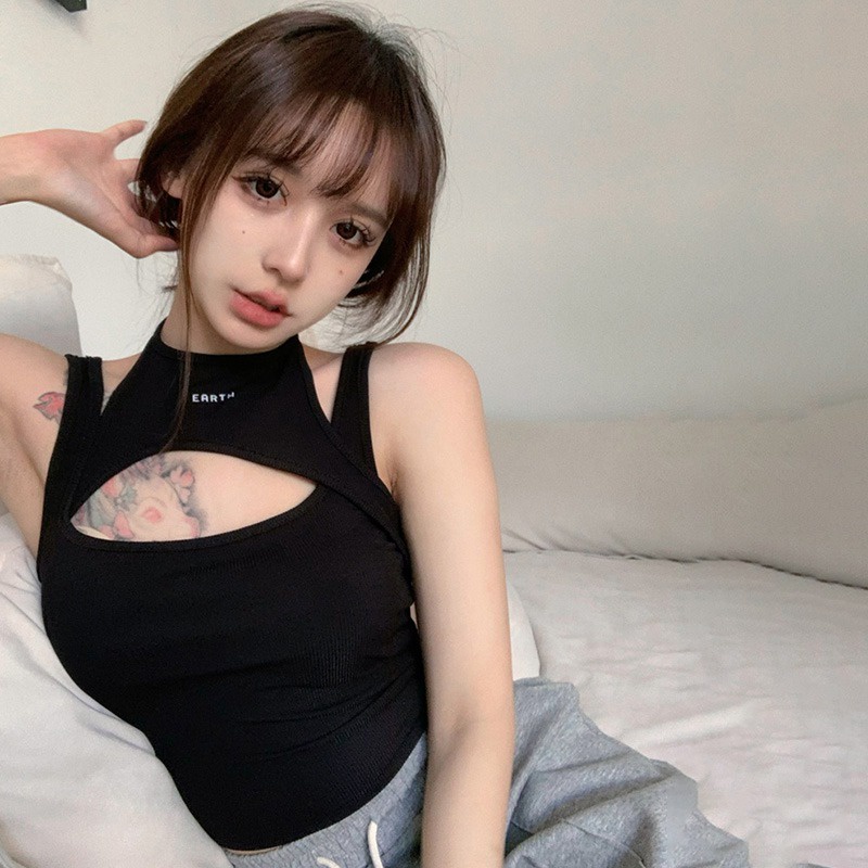 Áo Croptop Sát Nách Thiết Kế Khoét Quyến Rũ