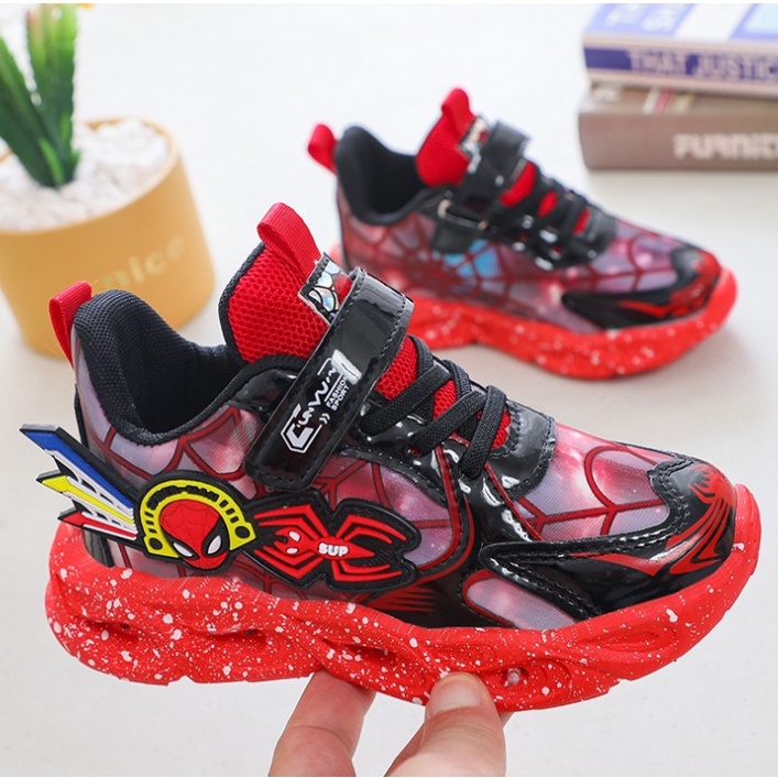 Giày thể thao cho bé trai người nhện, giày đèn siêu nhân nhện Spider-Man bé 2-7 tuổi siêu nhẹ và êm chân