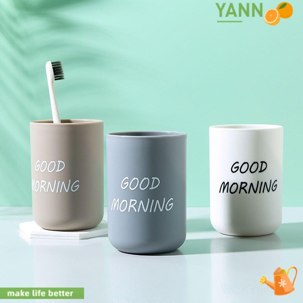 Giá Đỡ Bàn Chải Đánh Răng/ Cốc Súc Miệng Bằng Nhựa Thiết Kế Độc Đáo Tiện Dụng Cho Nhà Tắm/ Du Lịch