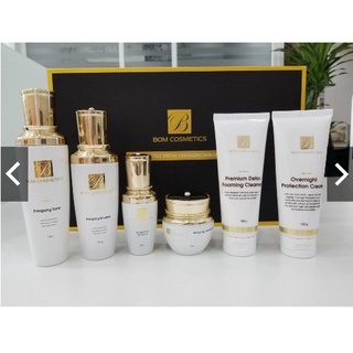 Bộ mỹ phẩm chăm sóc da mặt bom cosmetics