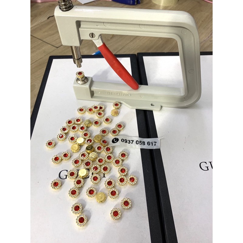 Hạt đá đít nhựa set 10 viên( dùng cho kìm bấm hạt hoặc dán )