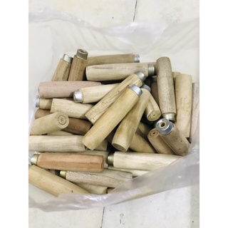 Cán đục cầm tay, cán liềm gỗ