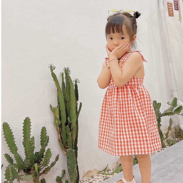VAY55 - Váy bé gái, Váy xòe 2 dây, chất đũi thô, váy kẻ màu cam cho bé từ 10-20kg