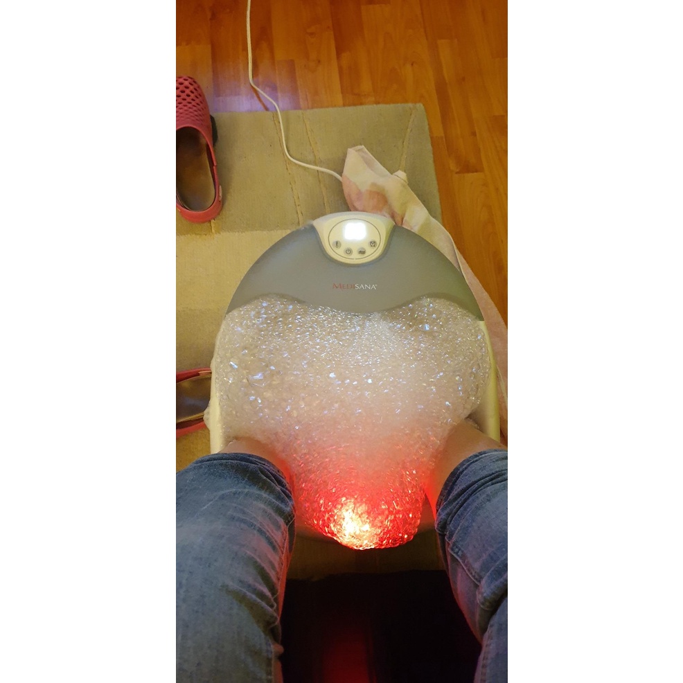 Bồn ngâm chân Medisana FS885 massage giúp lưu thông máu, giảm stress