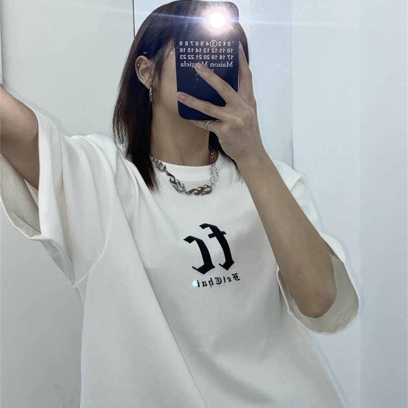 Áo Thun Nữ Ngắn Tay Cổ Tròn In Chữ Đơn Giản Thời Trang