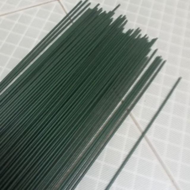 Cành kẽm nhựa 40cm cắm hoa sáp hoa giấy