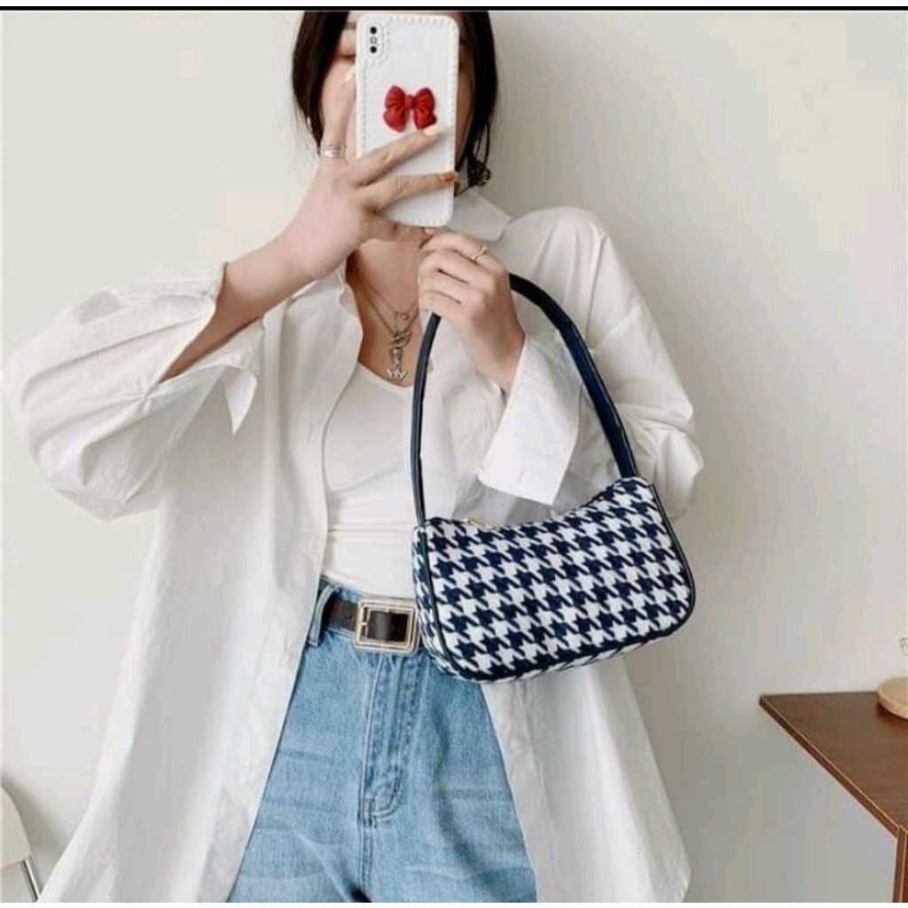 Túi kẹp nách nữ túi đeo vai họa tiết caro hot trend 2023