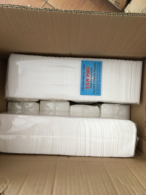 Giấy lau mặt trong thẩm mỹ, spa