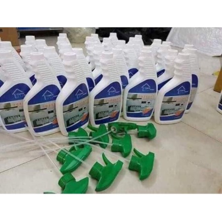 Chai xịt bếp tẩy vết bẩn Hàn Quốc Cleaner Guard 500ml